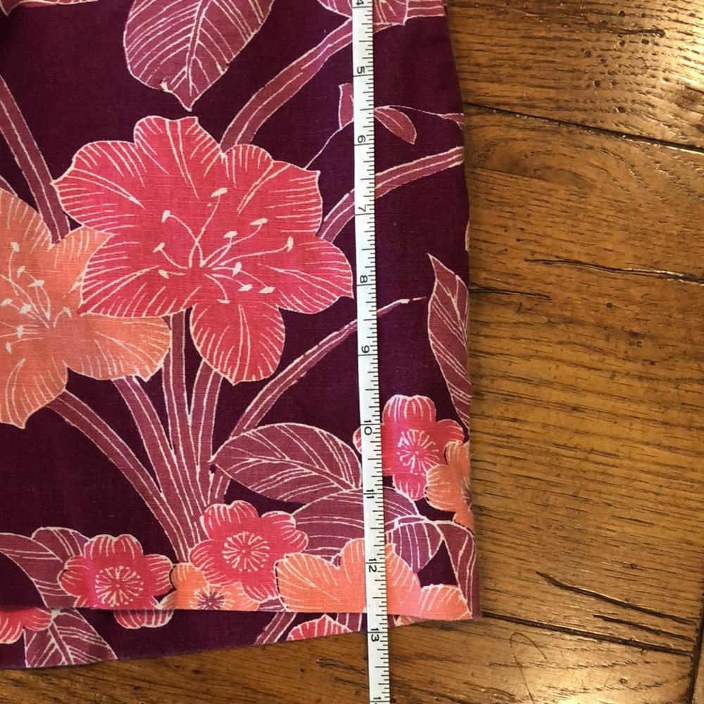 Ann Taylor Loft Floral linen/ cotton blend shorts - Picture 5 of 7